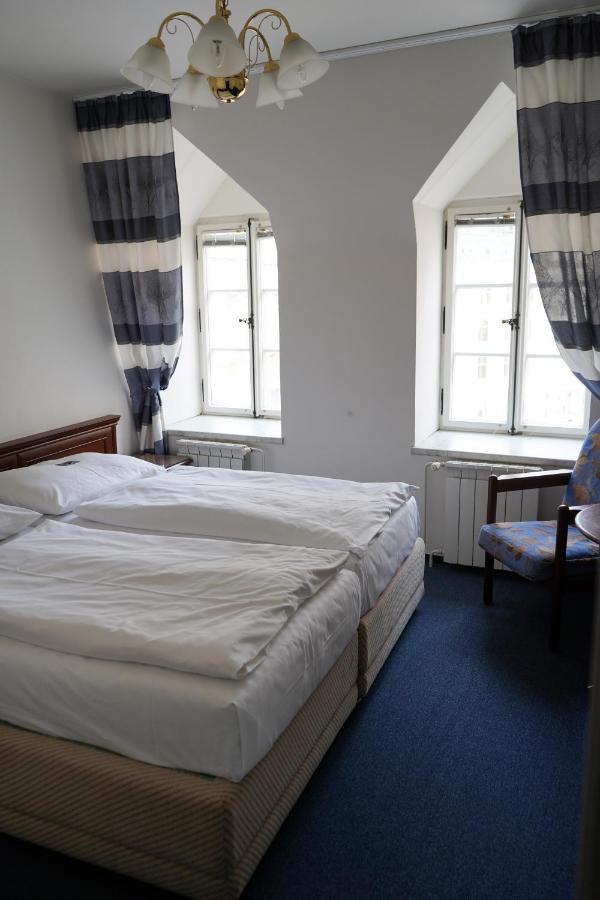 Ea Apartmany Mozart Karlsbad Buitenkant foto